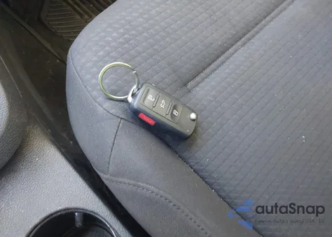 2015 Volkswagen Jetta 1.8T Se из США, поврежденный, VIN 3VWD17AJ2FM245853